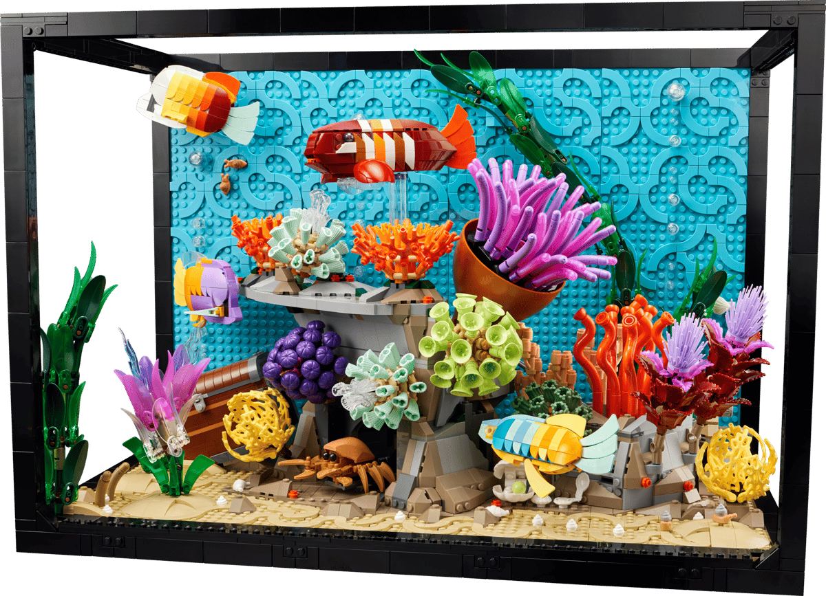 The factory packaging for a 3in1 fish tank representing the LEGO Aquarium Set showing colorful brick built tropical fish swimming behind a black frame