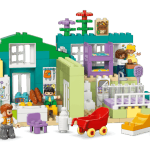 Alternative view of Stunning 3-in-1 Modern House LEGO Family Set | BrickmonVault