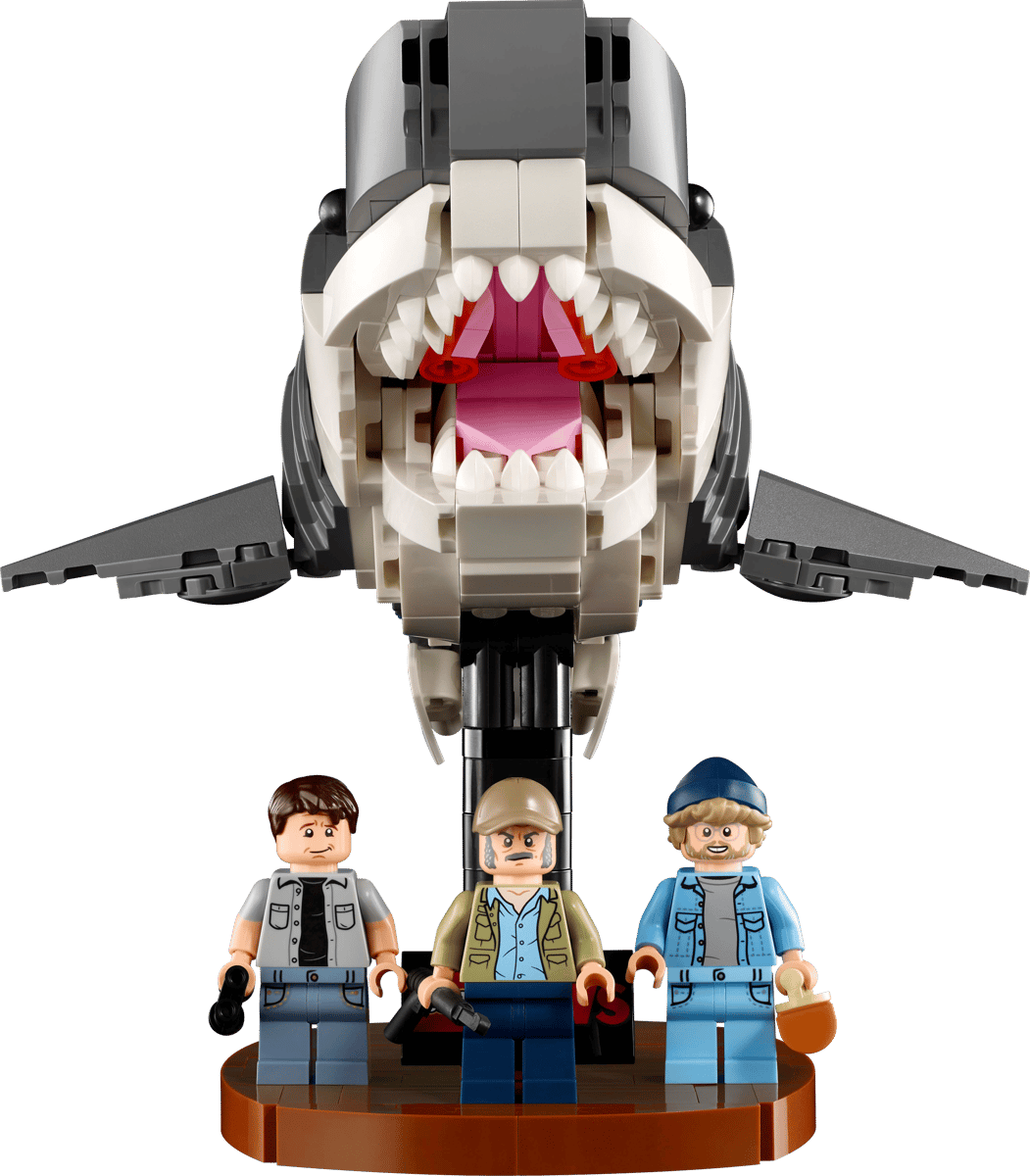 The Breathtaking LEGO Jaws Shark Cinema Display Model | BrickmonVault - Image 5