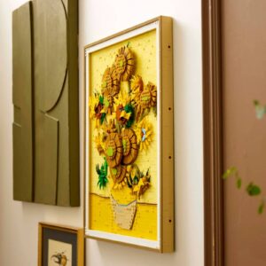 Alternative view of Breathtaking LEGO Vincent van Gogh Sunflowers Masterpiece | BrickmonVault