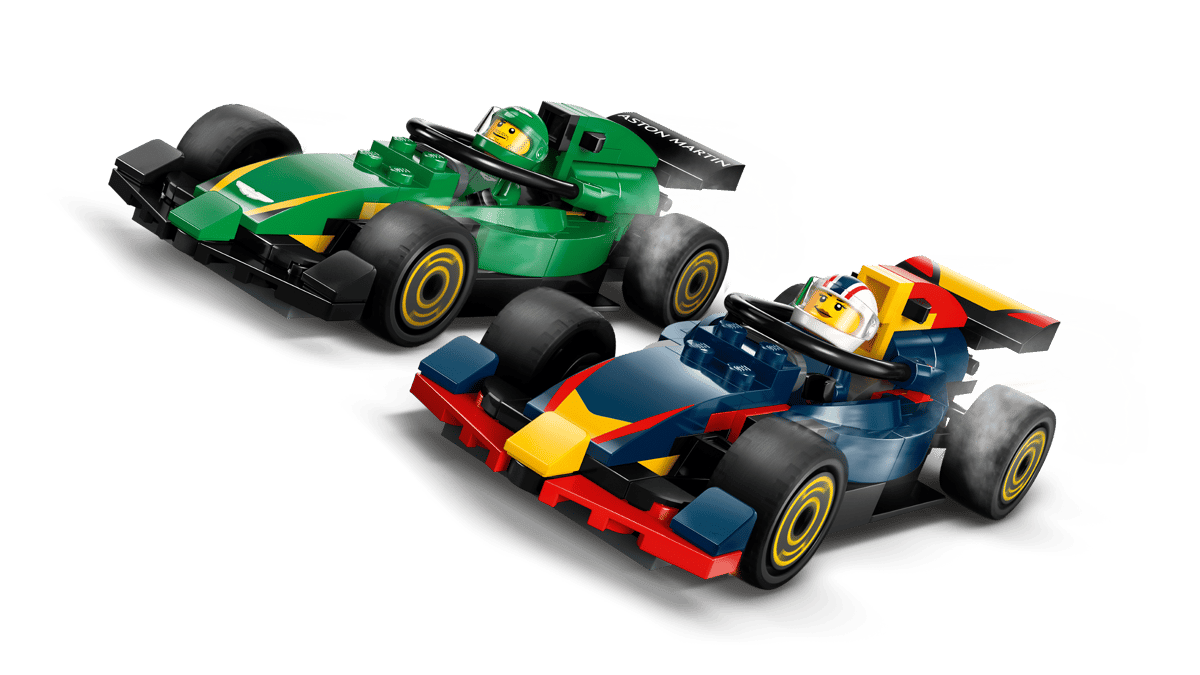 Splendid F1 Cars LEGO Racing Transport Truck | BrickmonVault - Image 3