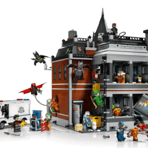 Alternative view of The Sinister LEGO Batman Arkham Asylum Set | BrickmonVault