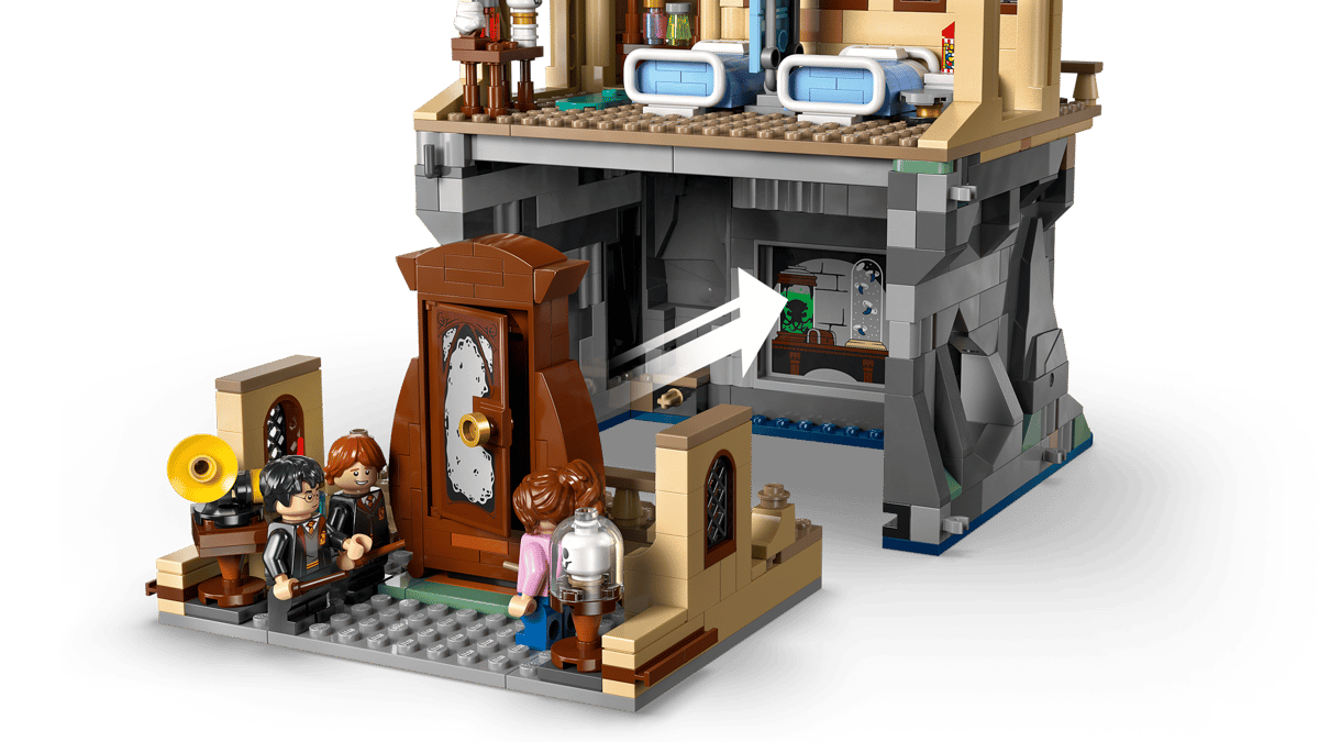 Magical LEGO Hogwarts Hospital Wing Clock Tower Set 76398 | BrickmonVault - Image 4
