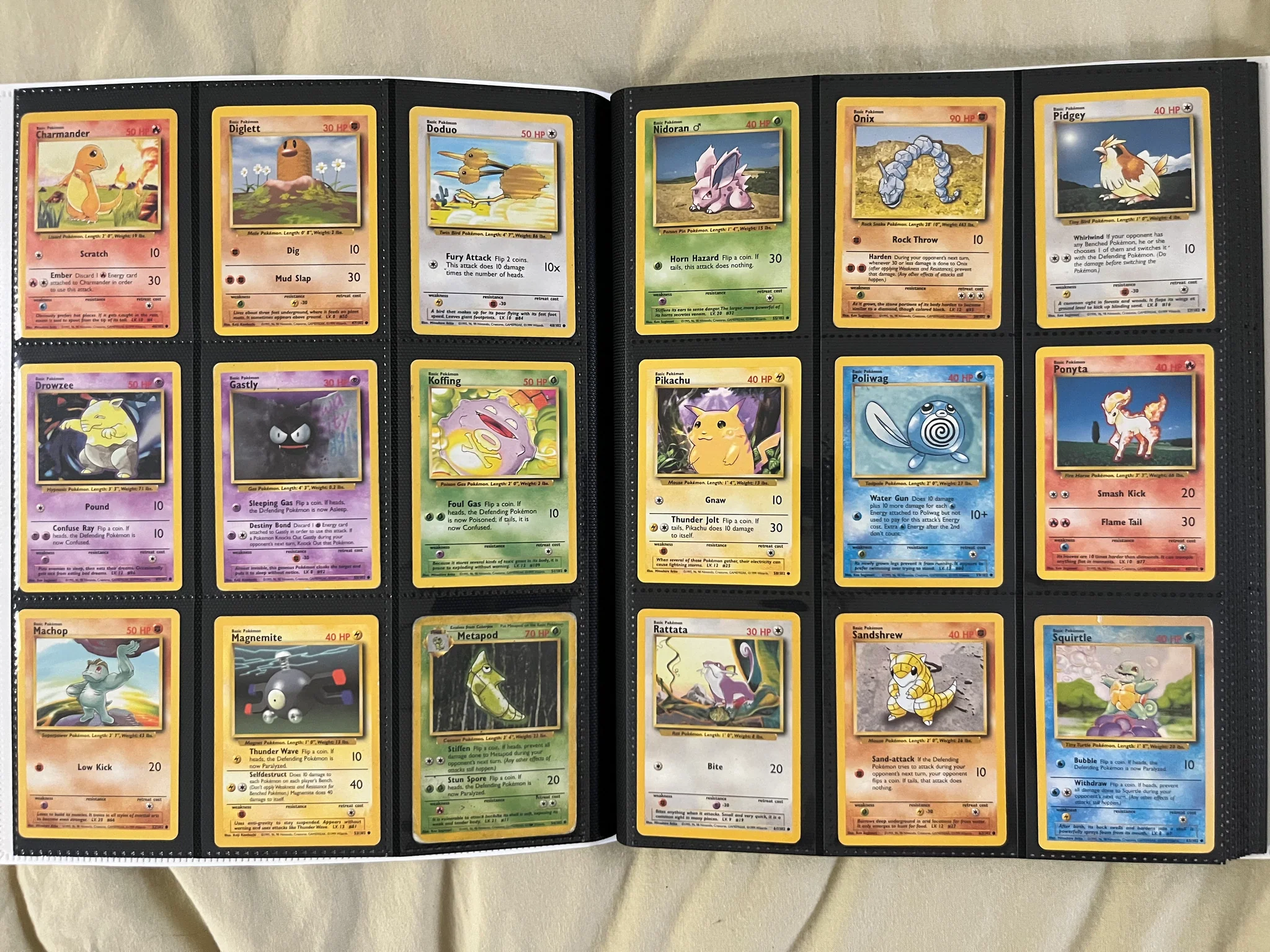 Vintage Base Set Complete Set Raw 102/102 | BrickmonVault - Image 3