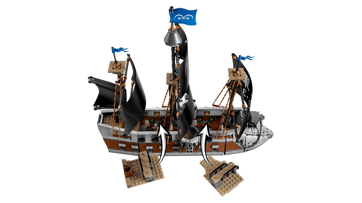 Sensational LEGO Garp Battleship 75646 Display Set | BrickmonVault - Image 4