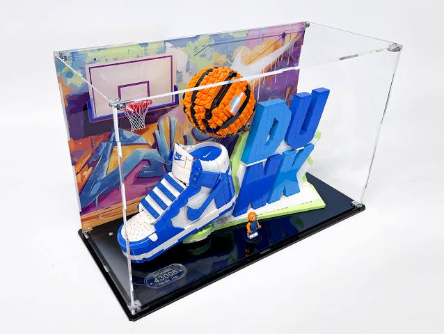 Graffiti Culture: Hypebeast Sneaker Canopy (Premium PMMA Streetwear Frame) - Image 4