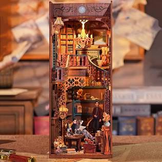 The Astonishing Sherlock Holmes Book Nook 3D Wooden Diorama | BrickmonVault - Image 3