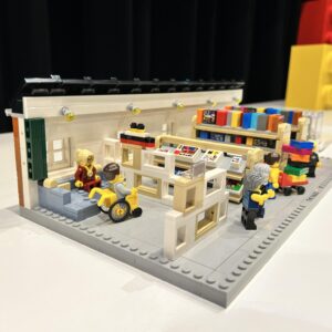 Alternative view of LEGO Inside Tour Exclusives (various)